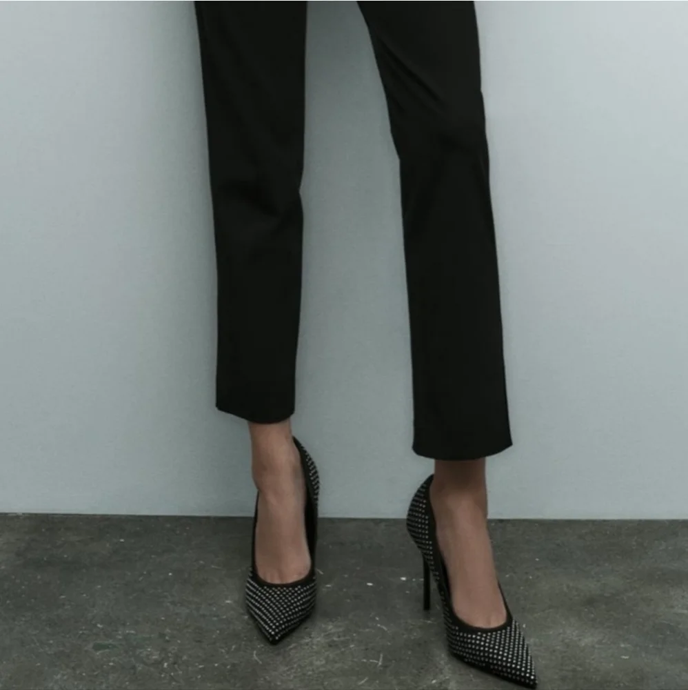 HEELED SHOES WITH RHINESTONES SIZE 6.5 - Picture 2 of 7